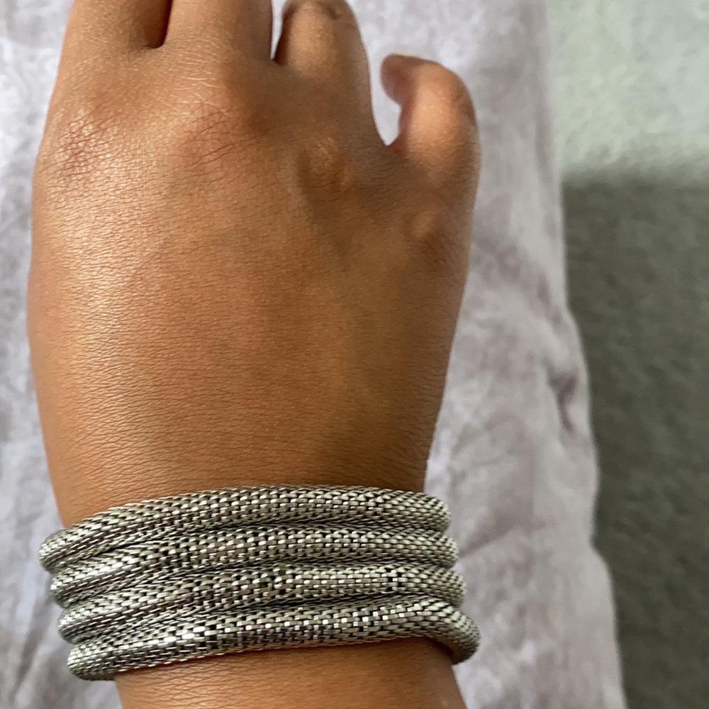 H&M silver stackable stretchy bracelets - Picture 4 of 4